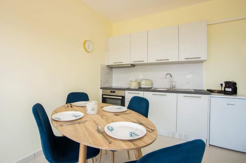 Rhodes City Eden Almond Tree - Luxurious Apartment With Sea View מראה חיצוני תמונה